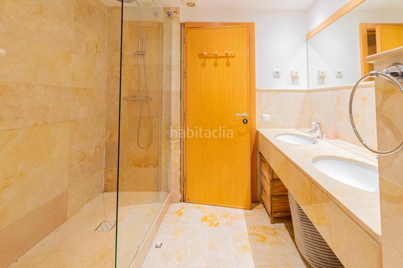 Foto baeaa2dd-4048-4f6d-a60b-f0654f04f83c. Duplex avec chauffage parking piscine dans Alto de los Monteros Marbella