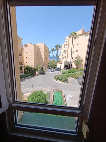 Foto 4012b7d6-2b95-4fe6-8fe9-f85f441da79d. Apartamento piso en venta en av. europa 3 urbanización casinomar torrequebrada benalmadena en Benalmádena