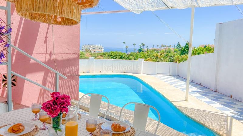 Foto 06ef506d-4cc7-4632-bdc2-e5a2b064debf. Chalet villa con espectaculares vistas al mar a metros de la playa, en Mijas
