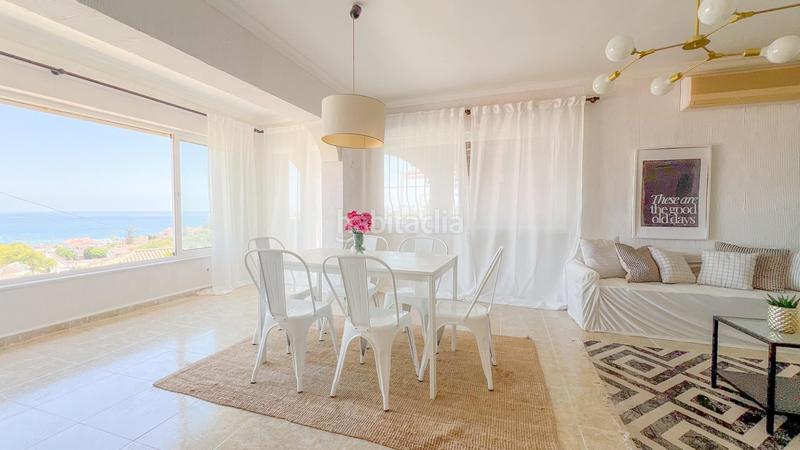 Foto 29a3c53a-923f-4d47-8136-27538a5a86fc. Chalet villa con espectaculares vistas al mar a metros de la playa, en Mijas