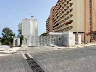 Parking coche en El Pinillo. Plaza de garaje en venta montemar, torremolinos!