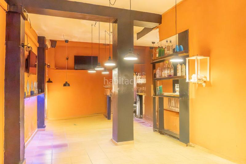 Foto 9e4df020-b116-4cd0-8163-261dd725f499. Local comercial local y piso en segunda linea de playa en Fuengirola