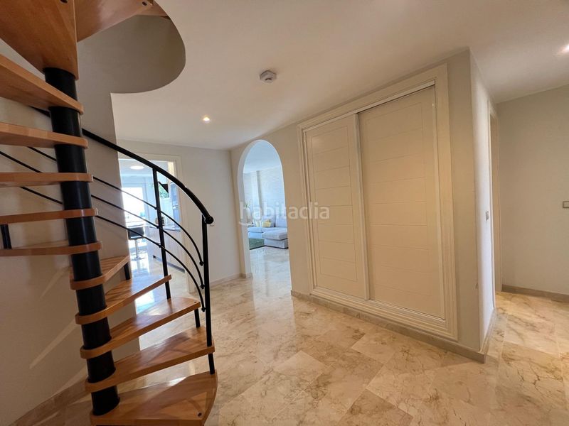 Foto 41f09c67-21e4-4314-98ad-4e6780aa335f. Àtic a puerto de Estepona Estepona