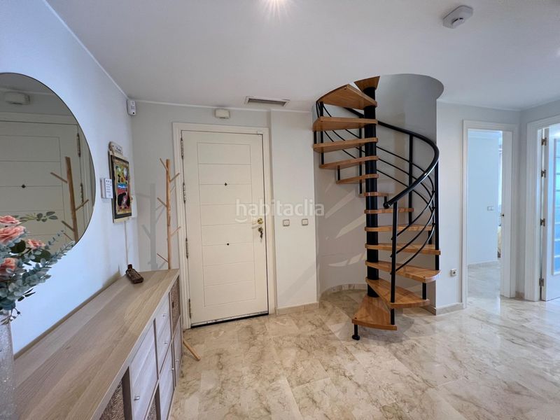 Foto 53fa99f3-1e7d-43bd-807c-4162f1327f9a. Àtic a puerto de Estepona Estepona