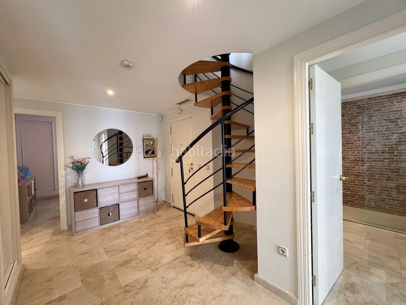 Foto 7f2edcbe-c393-4ced-a48e-c03718398e22. Àtic a puerto de Estepona Estepona