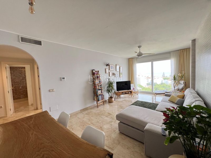 Foto bd9fa8f2-5783-45f1-98f7-981b4b1ef0e2. Àtic a puerto de Estepona Estepona