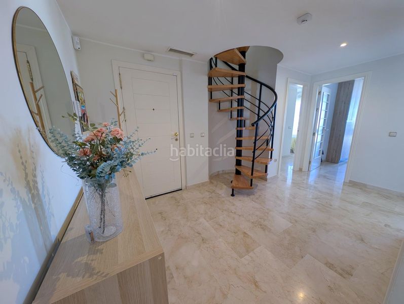 Foto cc924515-5844-484f-8837-38fe7ab6e177. Àtic a puerto de Estepona Estepona