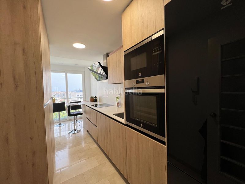 Foto e0c4f1b4-d44d-4e97-abcf-1b4b2a28a880. Àtic a puerto de Estepona Estepona