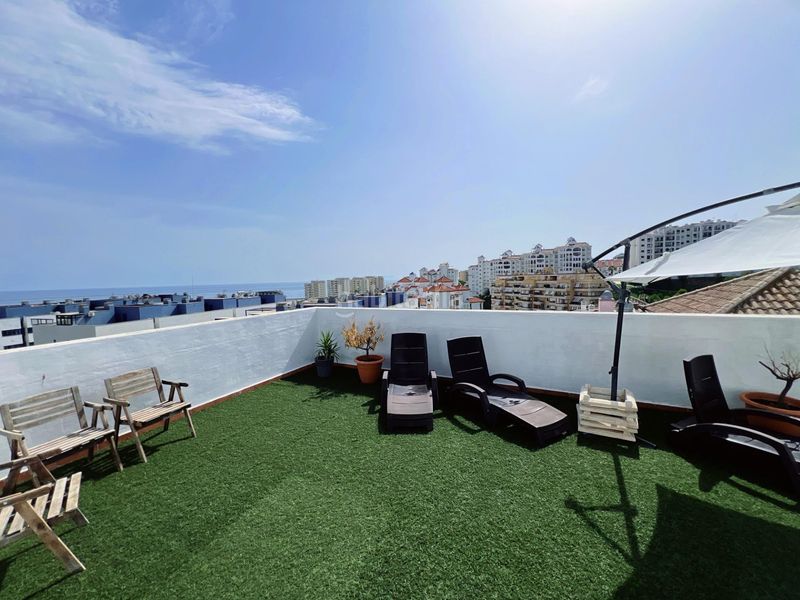 Foto faff51bd-6330-4930-a063-44129e451257. Àtic a puerto de Estepona Estepona