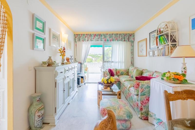 Foto 03e36e55-a7c3-489f-8047-8a6029188b1b. Piccolo appartamento con parcheggio piscina in Cabopino - Artola Marbella