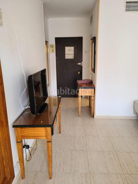 Foto c64b7a9e-10b5-47ed-9024-1c5506a0f274. Rent studio with heating pool in Puerto Deportivo Fuengirola
