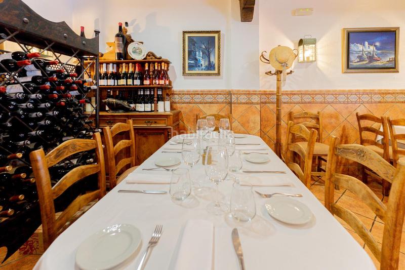 Foto 0614c8df-ac67-4012-bbfc-542fc078bb14. Alquiler local comercial traspaso de restaurante centro en Fuengirola