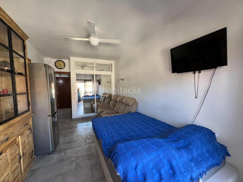 Foto 2ecb5f66-2da9-441e-8043-f23e9e7e3a3c. Estudio  con licencia y reformado a 900m del mar! en Torremolinos