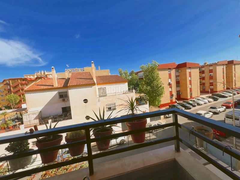 Foto 56224ff7-c5ff-4787-b725-49aad4c760f4. Estudio  con licencia y reformado a 900m del mar! en Torremolinos