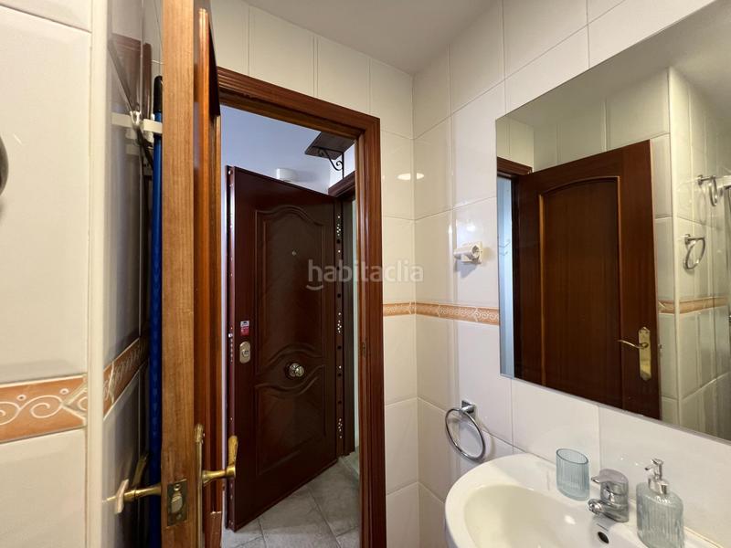Foto cfba8f56-ad2f-42b9-a04e-9664863bb825. Estudio  con licencia y reformado a 900m del mar! en Torremolinos
