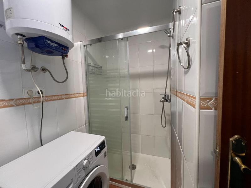 Foto d8d0a301-e869-484b-8a60-656223bc0683. Estudio  con licencia y reformado a 900m del mar! en Torremolinos