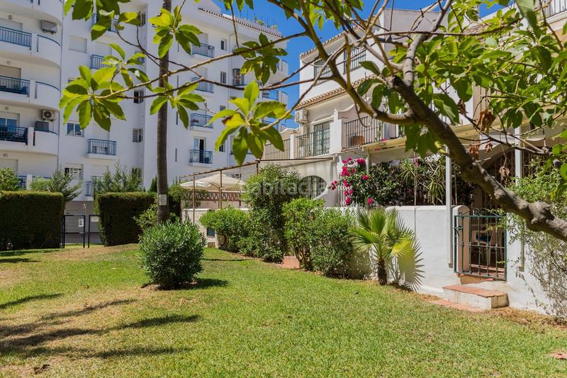 Foto 84838a9b-d14c-4ffe-9316-4a2896e4cfd3. Casa adosada chalet adosado de 5 dormitorios con terraza y piscina comunitaria en Los Boliches, en Fuengirola