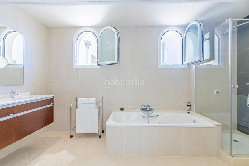 Foto 36a163a6-5318-47bc-87db-022f83ea6636. Àtic amb aparcament piscina a Hipódromo - Cerrado del Águila Mijas