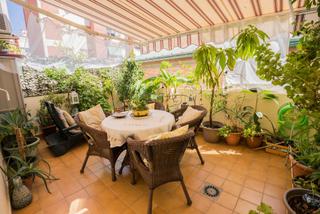 Apartamento en Manantiales-Estación de Autobuses. Piso en torremolinos planta baja con terraza y parking  cerca de