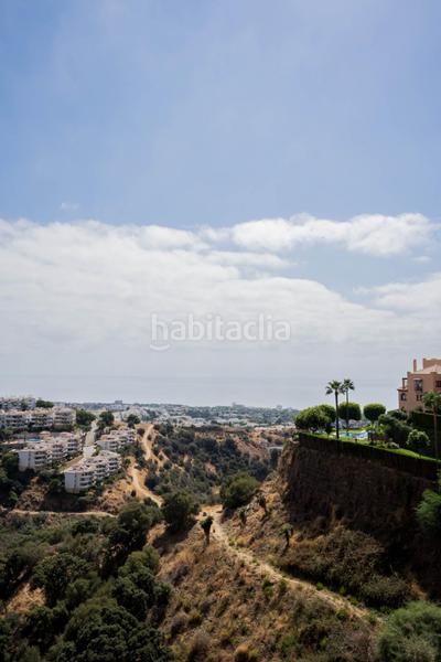 Foto eec1a0c4-4c84-4d30-afba-0db8f2fbb867. Appartement avec parking dans Calahonda Mijas