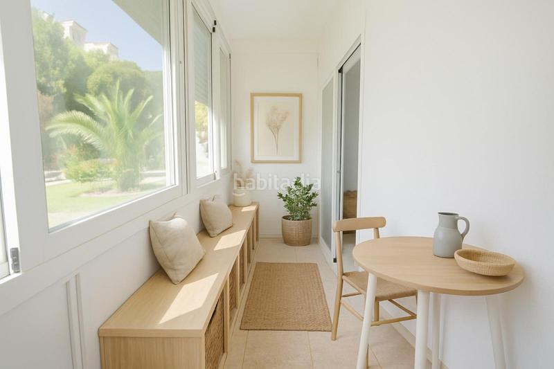Foto 202c8a98-03e0-4fae-b3b1-55e2766c98d4. Apartamento  junto al mar en Calahonda costa en Mijas