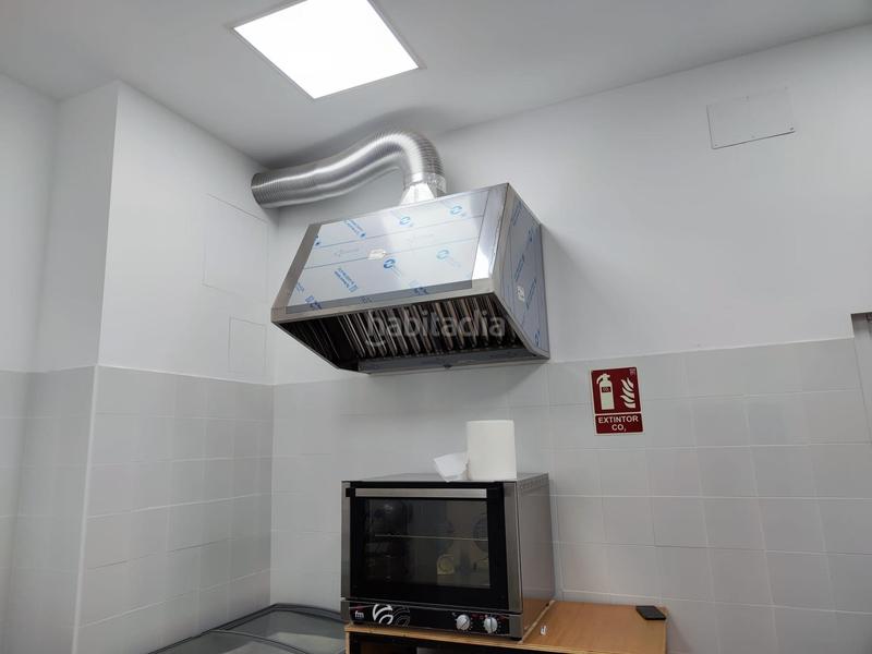 Foto 7651b42c-ded7-4aba-8401-fa5e3a031370. Lloguer local comercial a El Molinillo - Capuchinos Málaga