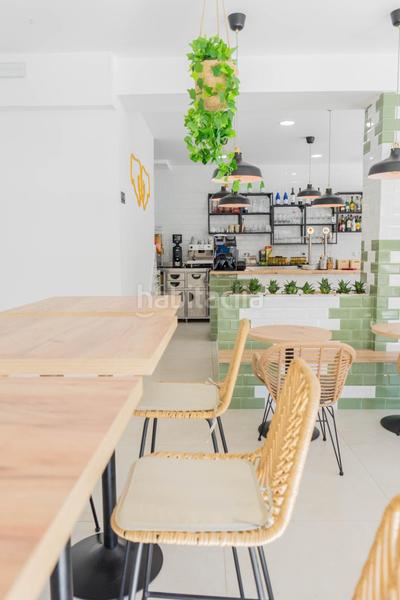 Foto 2c73a0dc-2a8f-4633-a0df-045a15ad654b. Alquiler local comercial traspaso restaurante duo. Los Boliches en Fuengirola