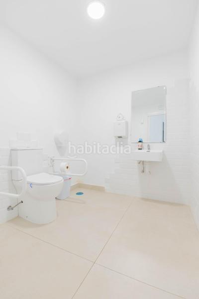 Foto 4c943cb1-26d1-4459-a09d-a58758339558. Lloguer local comercial a Los Boliches Fuengirola
