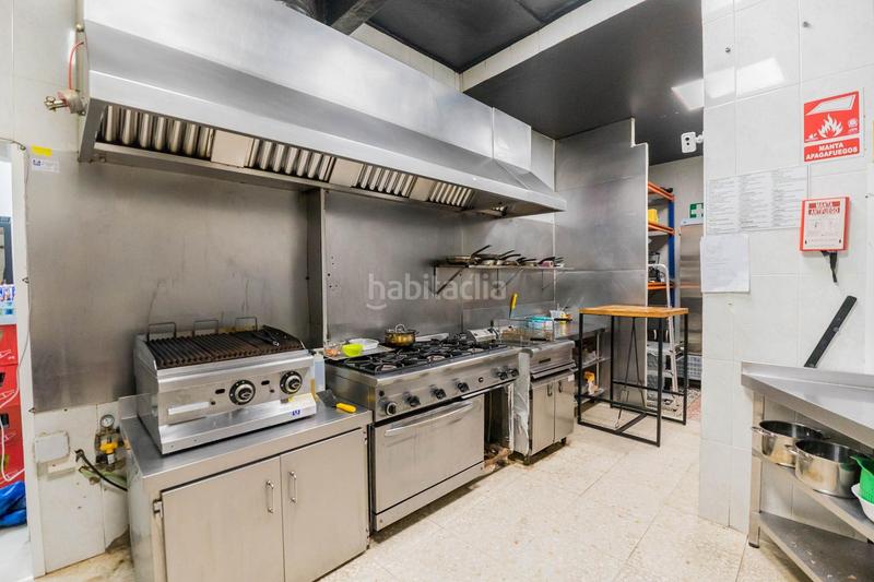 Foto 1a336e91-2cc8-4eb5-bd04-afe39e12a3c3. Location local commercial dans Los Boliches Fuengirola