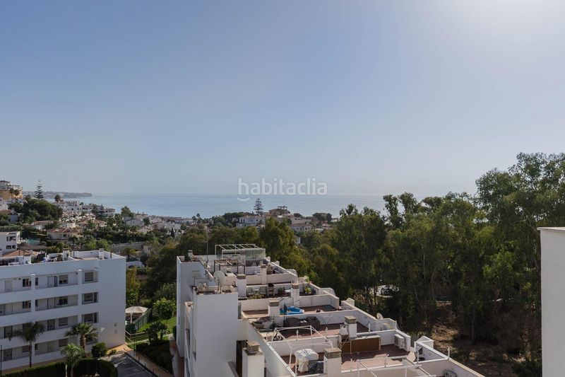 Foto 4a383085-812a-4f50-9903-f445f7b2306a. Àtic amb aparcament piscina a Calahonda Mijas