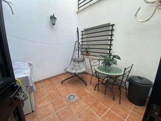 Piso en Santa Cristina - San Rafael. Tu nuevo hogar con patio, garaje y trastero  málaga