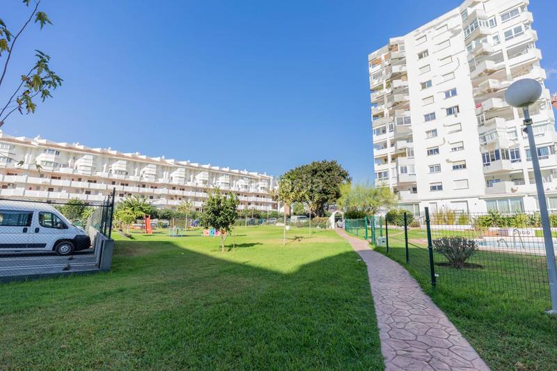 Foto 234f9417-0c24-43ba-bcf4-94c97de8b33f. Appartement in urbanizacion algaida 1 in Río Real Marbella