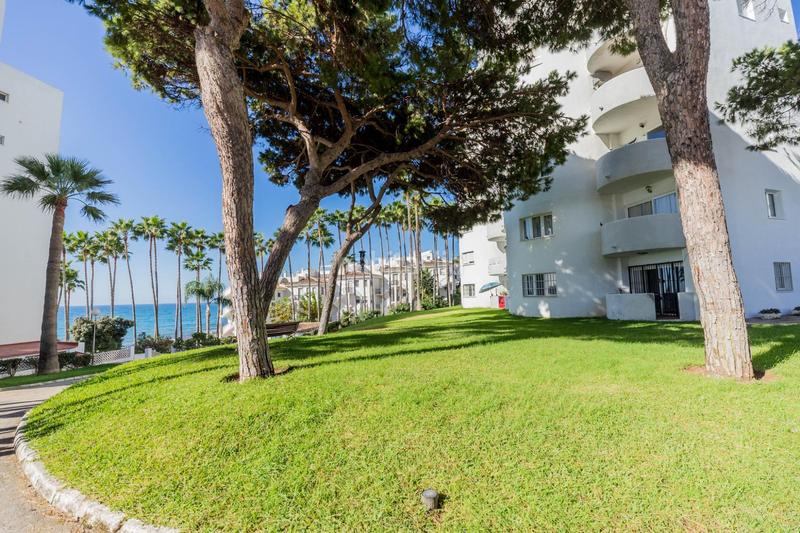 Foto 6ae1f1d2-287a-429a-af67-b3bb9edcb528. Appartement in urbanizacion algaida 1 in Río Real Marbella