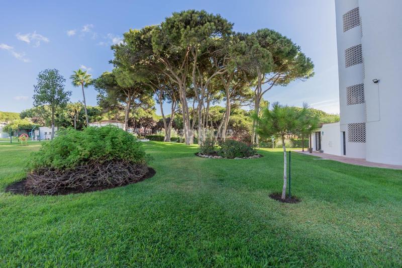 Foto a9cb7715-4db8-4f1f-94c4-9beca7a7be45. Appartement in urbanizacion algaida 1 in Río Real Marbella