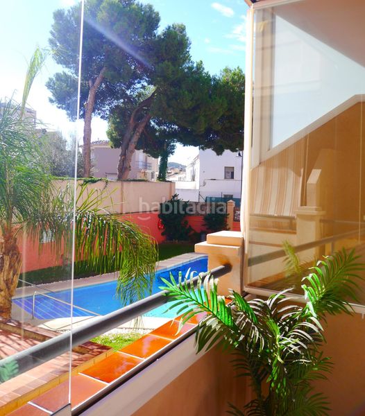 Foto 49f34b00-af63-4504-8cd2-f5c1f6e12f96. Apartament amb calefacció aparcament piscina a Centro ciudad Fuengirola