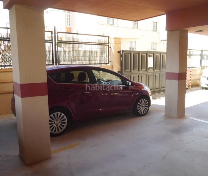 Foto b2de3618-6094-46a0-ade6-065a3e66f0fc. Apartament amb calefacció aparcament piscina a Centro ciudad Fuengirola