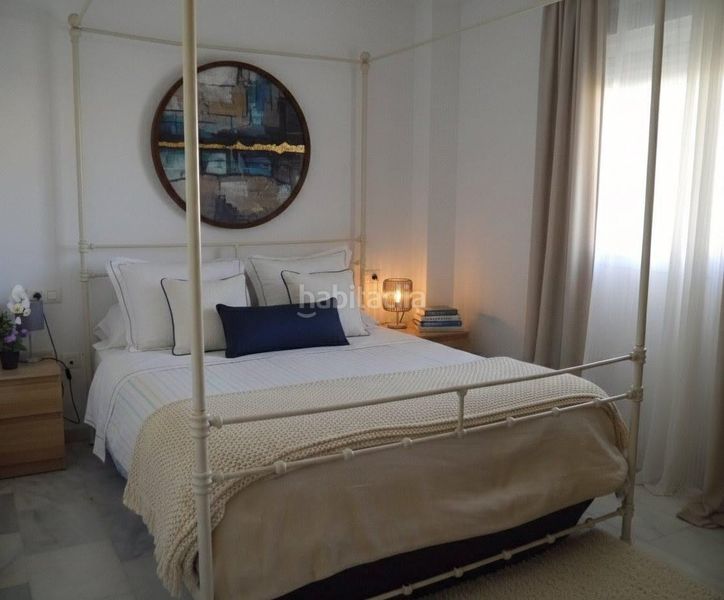 Foto b988d8e5-0da0-4161-951e-cb6f321f3a6e. Apartament amb calefacció aparcament piscina a Centro ciudad Fuengirola