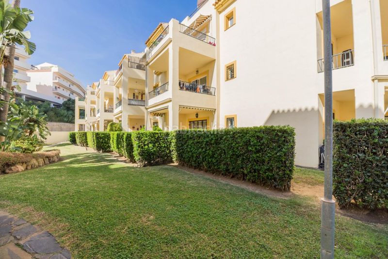 Foto c84ff9ad-e44c-409b-b5a8-a7612e4b8ac9. Apartament amb calefacció aparcament piscina a Riviera del Sol Mijas