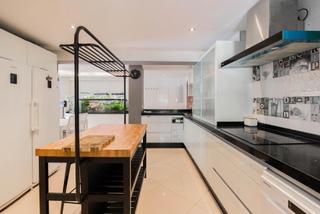 Apartament a Montemar. Piso luminoso y espacioso con gran cocina vestidor y balcón  cal
