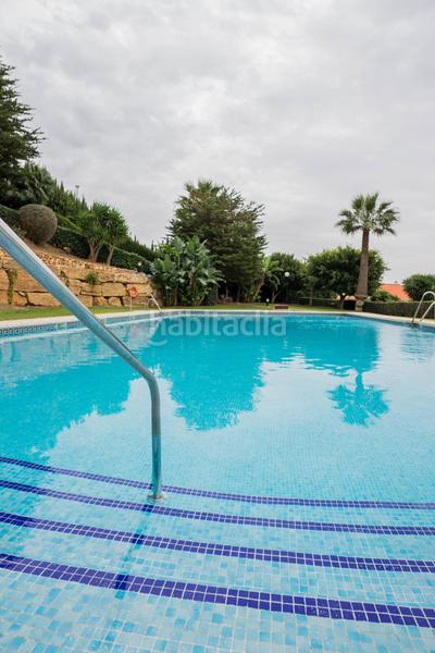 Foto a18bcbc7-5c16-4b30-a873-7907b20d6c67. Apartament amb aparcament a Los Pacos Fuengirola