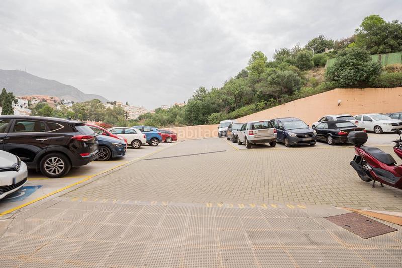 Foto ffcc7840-20e3-41c4-974c-e56f57a60b7d. Apartament amb aparcament a Los Pacos Fuengirola