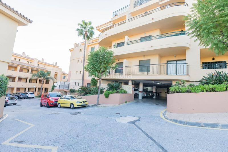 Foto 79857b15-d26f-4b93-8e88-c3a2c938da4b. Apartament amb aparcament a El Faro de Calaburra - Chaparral Mijas