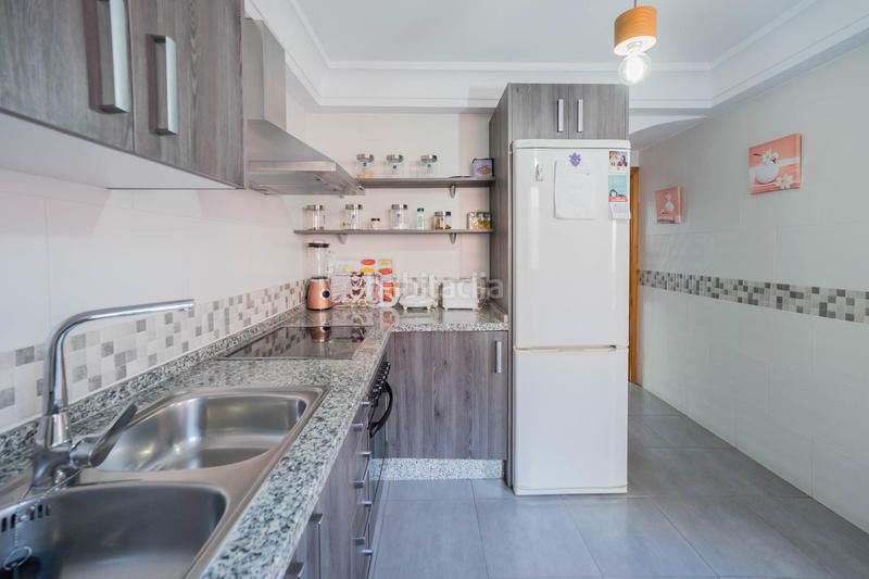 Foto 1faf868d-021d-4974-8188-4a2b186d940d. Reihenhaus mit parking pool in Los Boliches Fuengirola