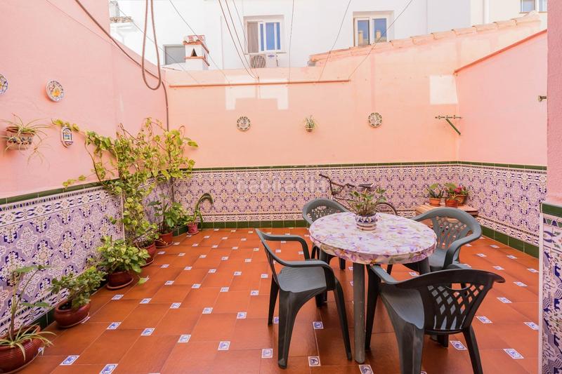 Foto bbd56cda-c6ef-4a7f-8d87-0ff08c732fa4. Reihenhaus mit parking pool in Los Boliches Fuengirola