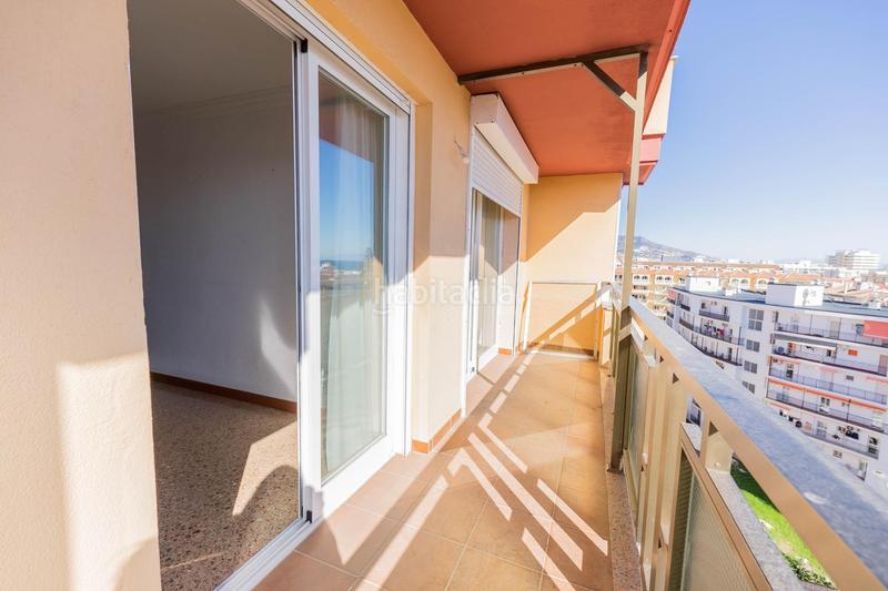 Foto 1678ac3a-0e59-471a-b46b-9289f707b2ba. Etagenwohnung mit pool in Puerto Deportivo Fuengirola