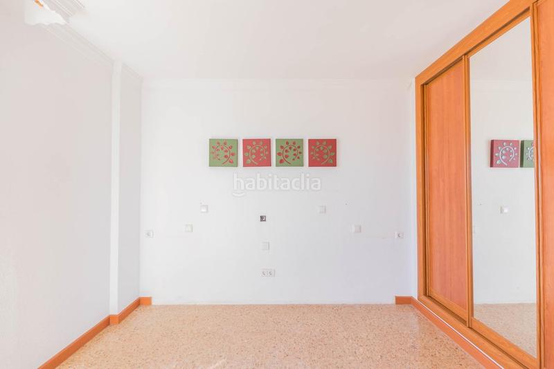 Foto 204d8ef7-6117-45cd-8cbe-e3b4960c8274. Etagenwohnung mit pool in Puerto Deportivo Fuengirola