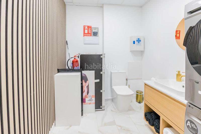 Foto 0d726d5f-0813-4dd7-b8cd-5746b0e73dc0. Trapasso locale commerciale in Puerto Deportivo Fuengirola