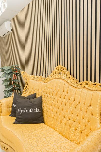 Foto a59a2296-417c-42d6-8b76-a7e8ad04920f. Trapasso locale commerciale in Puerto Deportivo Fuengirola