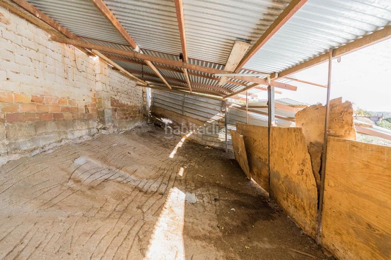 Foto 0ac0baac-e3fc-46b2-91f3-83adb574f79a. Masia a Tolox