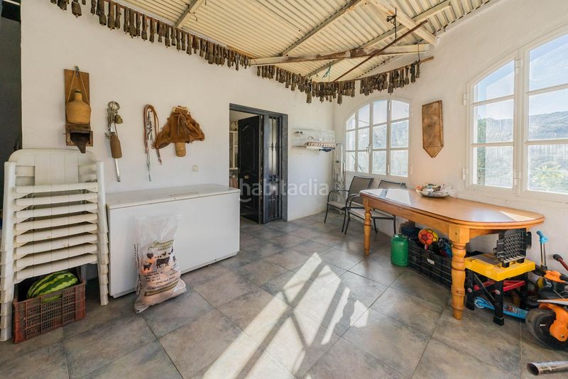 Foto 8a75f14f-22bf-45ee-91d8-0783f59f8fab. Masia a Tolox